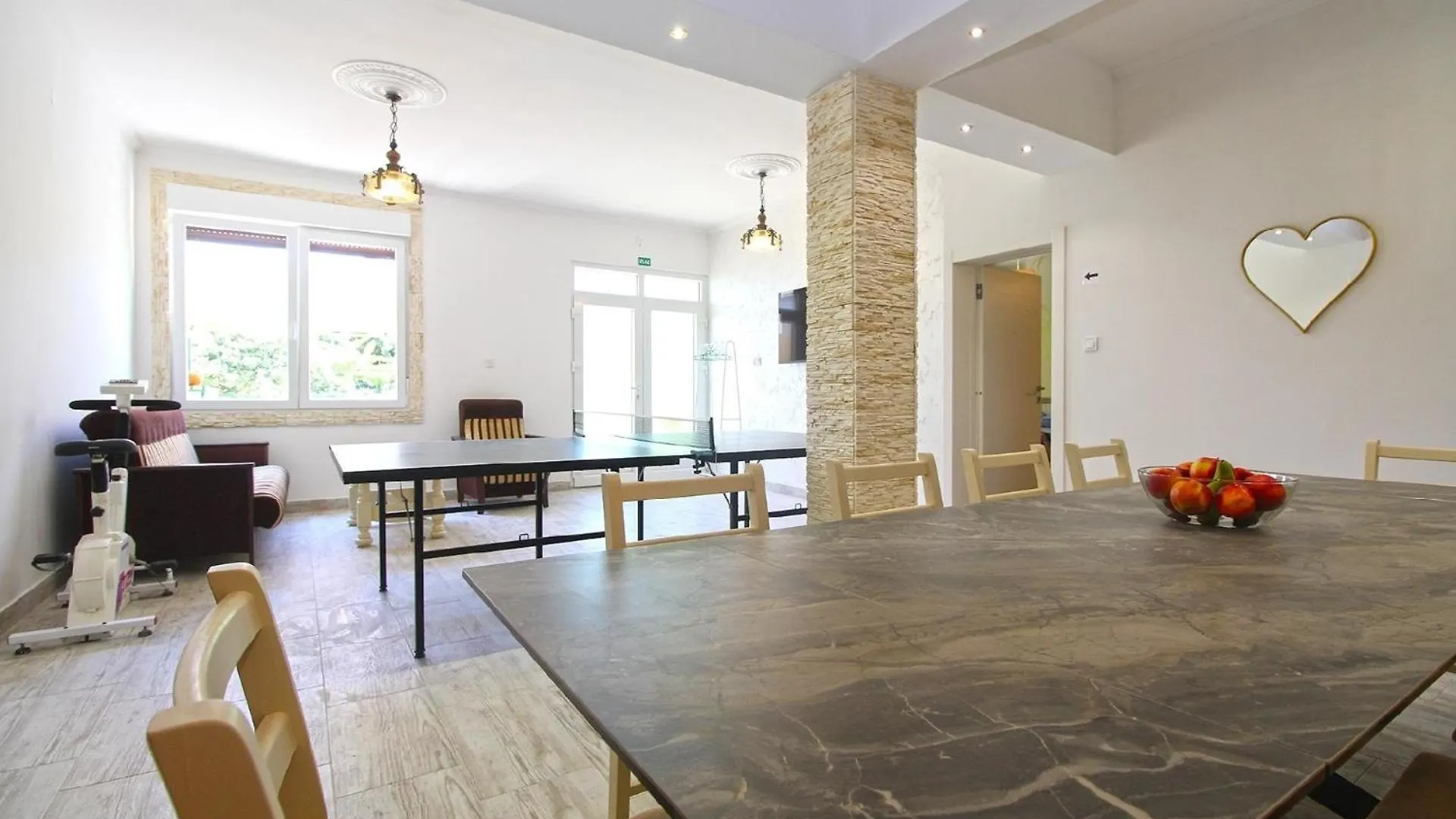 Ferienwohnung Fuer 10 Personen Ca 150 Qm In Pula, Istrien Istrische Riviera Croatia